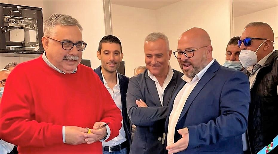 Paolo Pirani e Giuseppe Di Natale: “Pfizer Catania, vertenza di rilievo nazionale. Intervenga il Governo, non solo la regione”