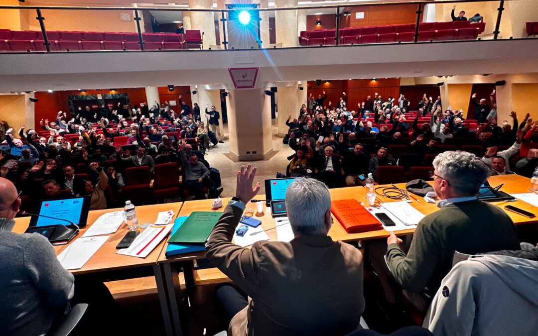 Rinnovo CCNL Energia e Petrolio. I sindacati chiedono 250 euro per il triennio 2025-2027